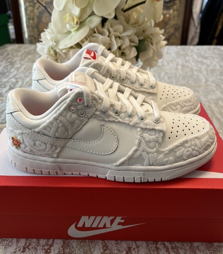 Nike Dunk Low Give Her Flowers FZ3775-133 Size 5W Brand New IN HAND DEADSTOCK!